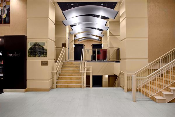 Courtyard Columbus Downtown