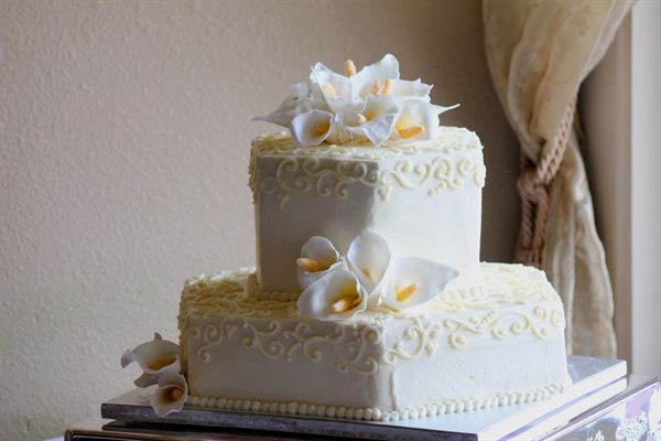 Queen Victoria Bakes