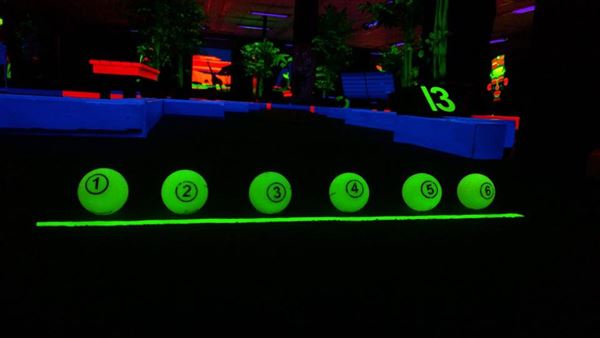 Glow Putt Mini Golf