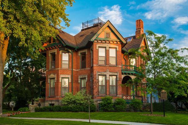 Historic Webster House Bed and Breakfast