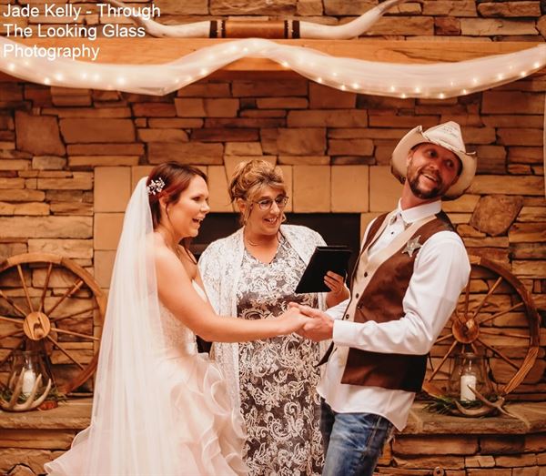 Complete Entertainment Officiant
