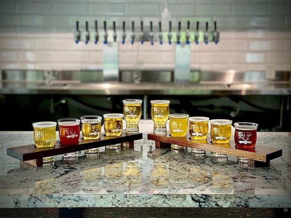 Lakes & Legends Brewing