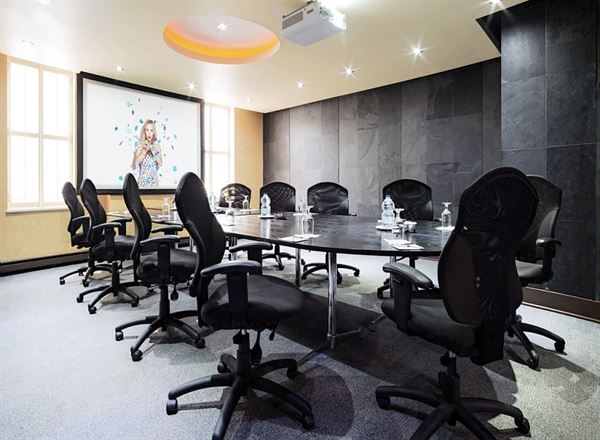 DoubleTree by Hilton Ottawa Downtown