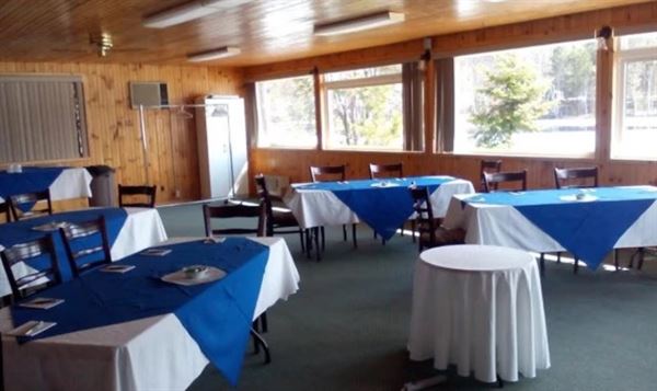 Spectackle Lake Lodge