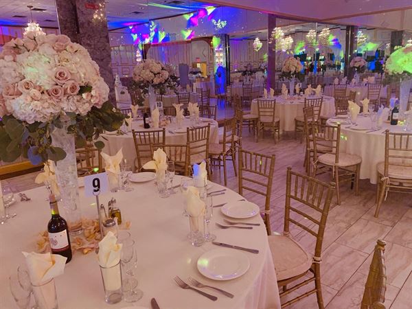 Scavello's on the Island