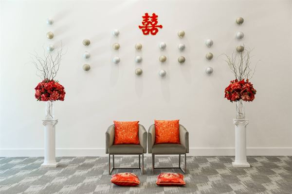 AC Hotel by Marriott South San Francisco/Oyster Point Waterfront