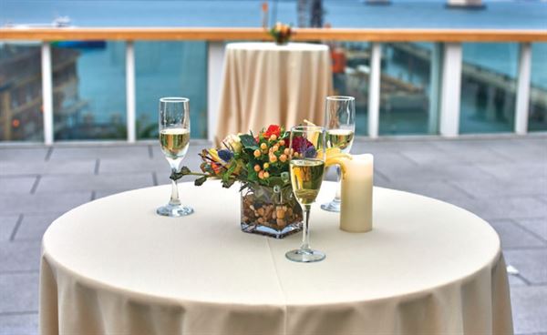 The Commonwealth Club of California