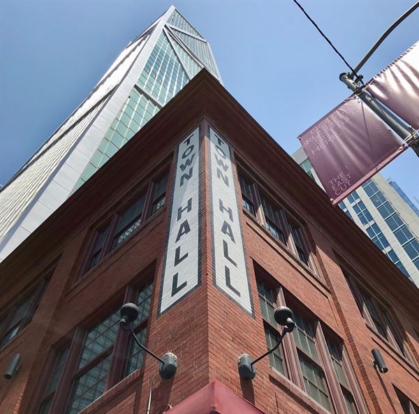 Town Hall Restaurant