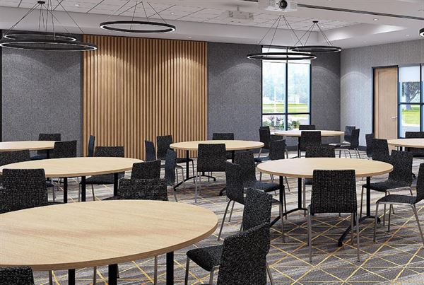 Holiday Inn & Suites