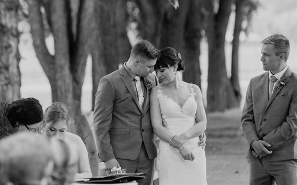 Linen and Sage Photography