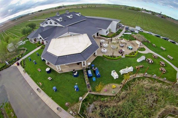 Hannah Nicole Vineyards and Winery