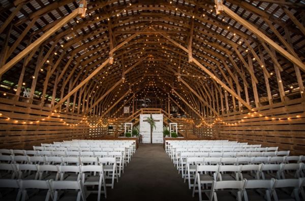 Zimmerwald Estate Barn & Grainery