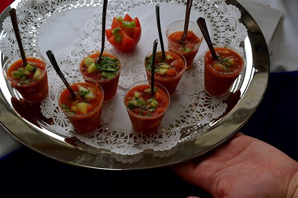 Pirates Cove Restaurant & Dock Bar