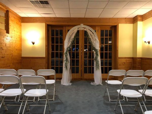 Fraizer's On The Water