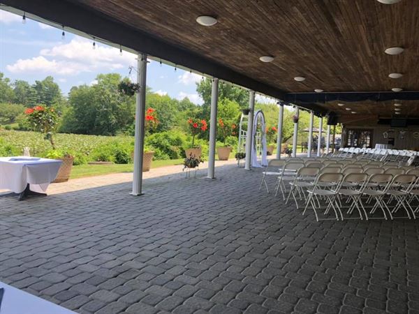 Fraizer's On The Water