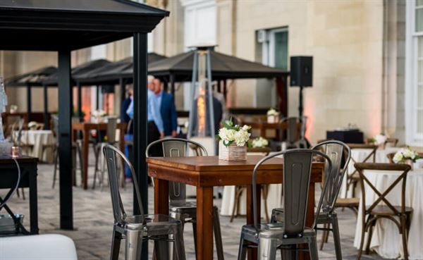 Fairmont Hotel Macdonald