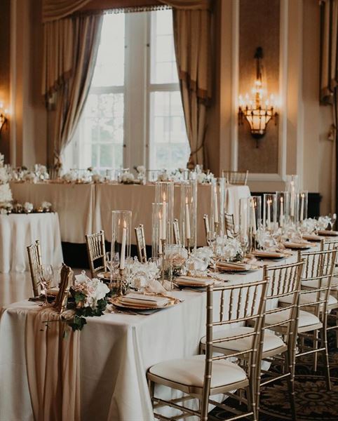 Fairmont Hotel Macdonald