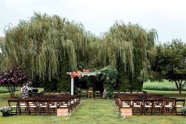 Inn At Huntingfield Creek