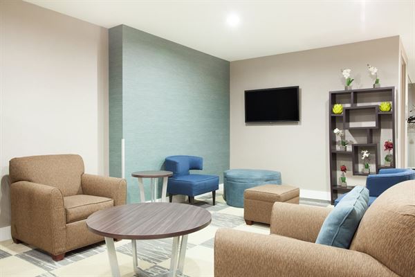 Wingate by Wyndham Leduc Edmonton Airport