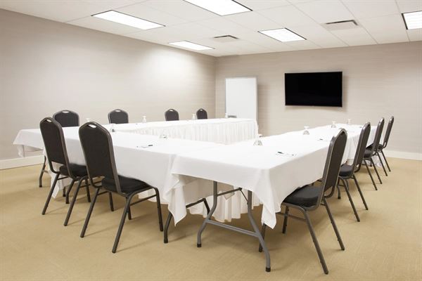 Wingate by Wyndham Leduc Edmonton Airport