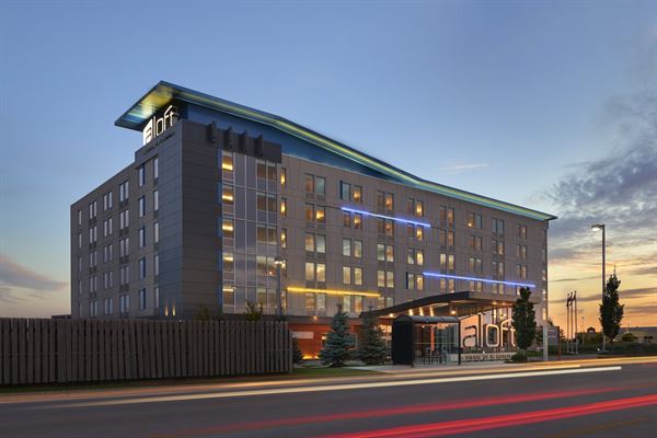 Aloft Vaughan Mills Hotel