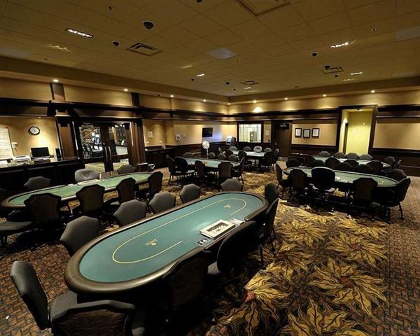 Hotel Camrose Resort & Casino - a Best Western Premier Collection Property