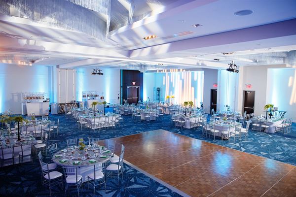 Renaissance Hotel Edmonton Airport