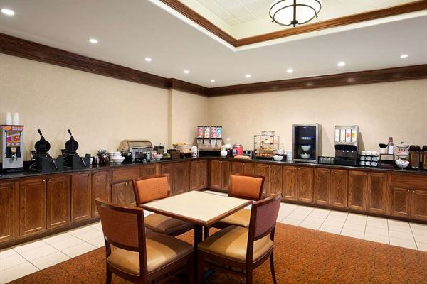 Country Inn & Suites by Radisson at Quail Springs, OKC North
