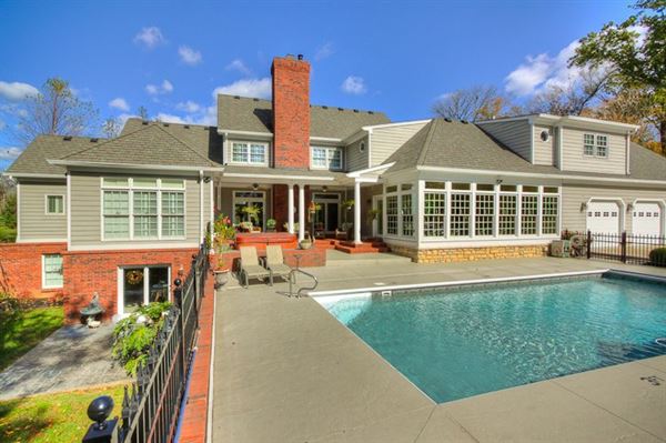 Blue Grass Country Estate