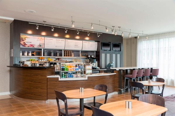 Courtyard Louisville Downtown