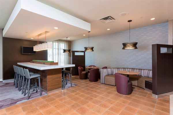 Courtyard Louisville Downtown