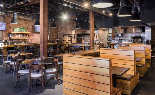 Max's Coal Oven Pizzeria