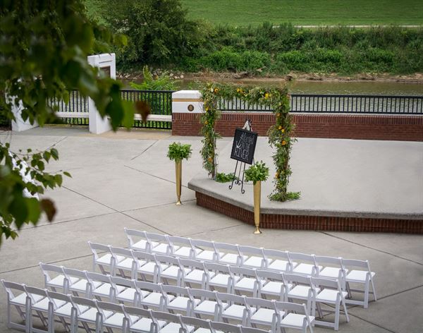 The Forum River Center