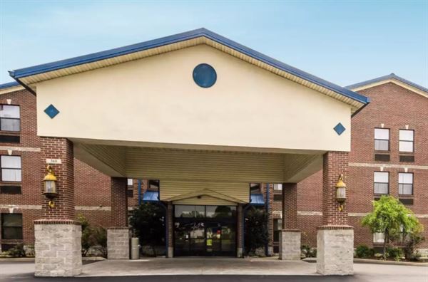 Quality Suites Jeffersonville