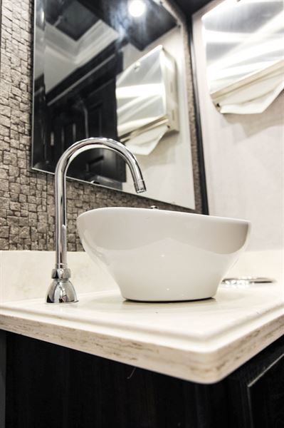 Jazzy Johnz - Gulf Coast Restroom Trailers