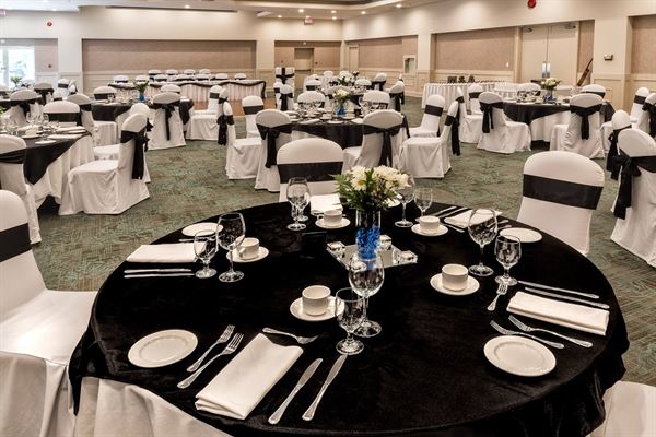 Georgian Bay Hotel & Conference Centre