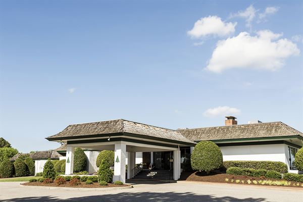 Cedar Point Country Club