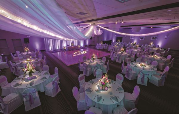 Party Pleasers - DJ/MC, Lighting, Decor & Photo Booths