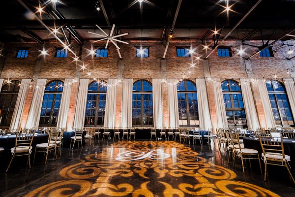 Party Pleasers - DJ/MC, Lighting, Decor & Photo Booths