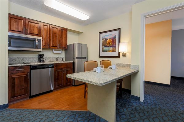 Homewood Suites by Hilton Nashville-Airport