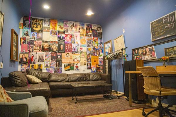 Lyric Hyperion Theatre & Cafe