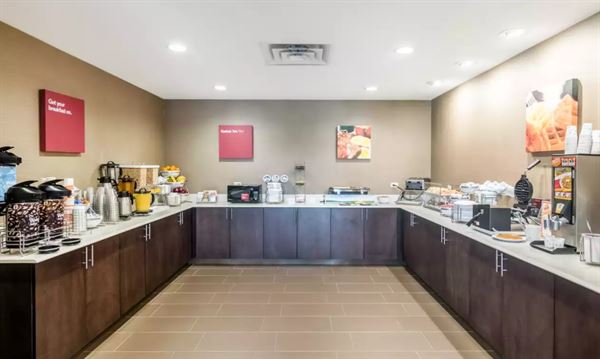 Comfort Suites Meeting Room