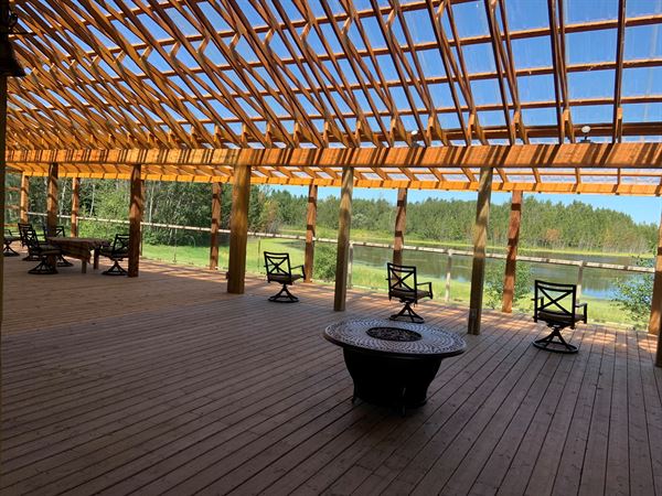 Labyrinth Lake Lodge Wedding Venue