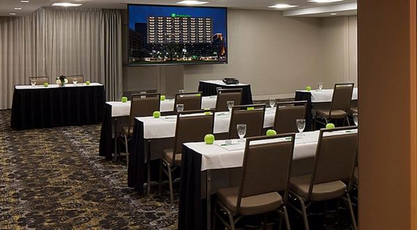 Holiday Inn New Orleans-Downtown Superdome