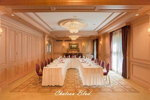 The Chateau Blvd. Room