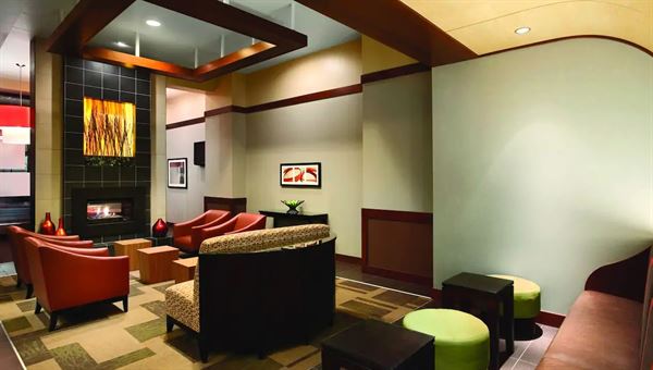 Hyatt Place Des Moines Downtown