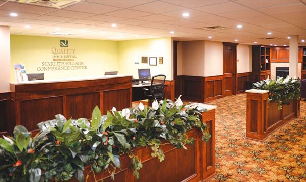 Quality Inn & Suites Starlite Village Conference Center