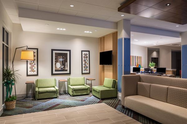 Holiday Inn Express Troy IL