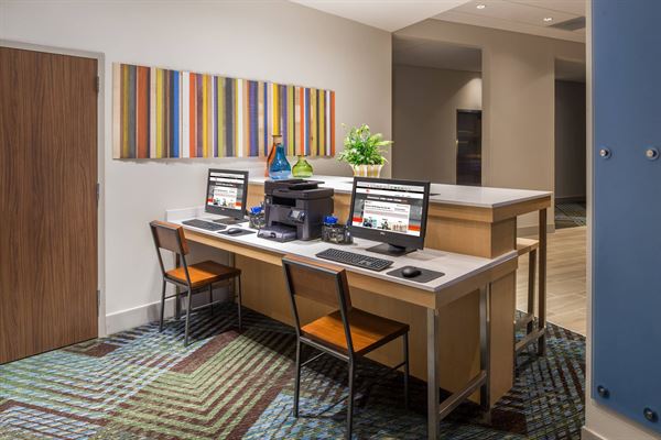 Holiday Inn Express Troy IL