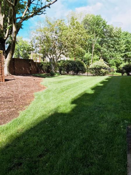 The Hawthorne Inn & Conference Center